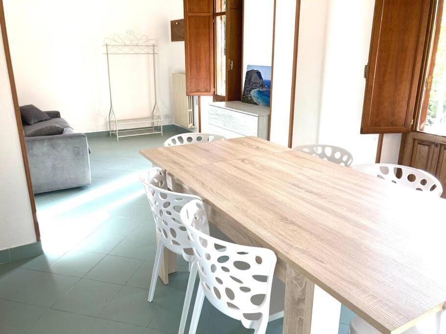 Villa Orlando Mondello Palerme Extérieur photo